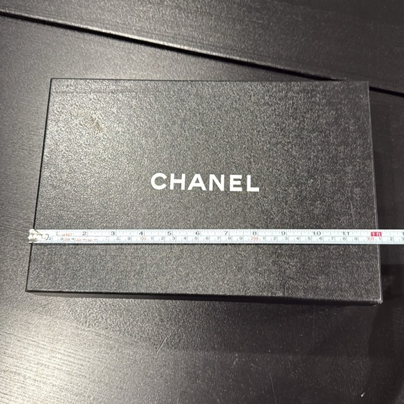 Chanel Gift Display Box - Picture 7 of 9